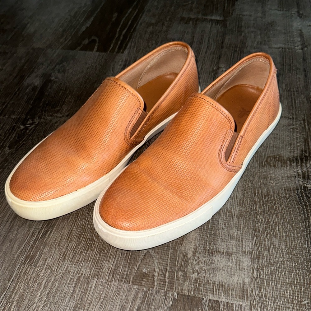 Men’s Frye Loafers - size 9